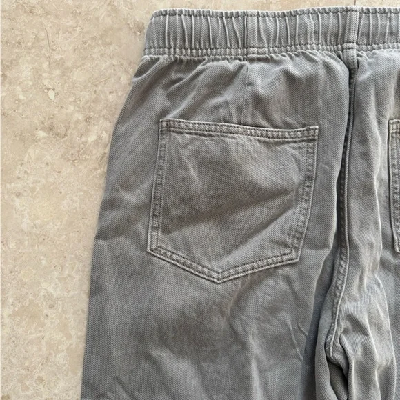 GAP Pull-On Barrel Pants - Picture 7 of 7